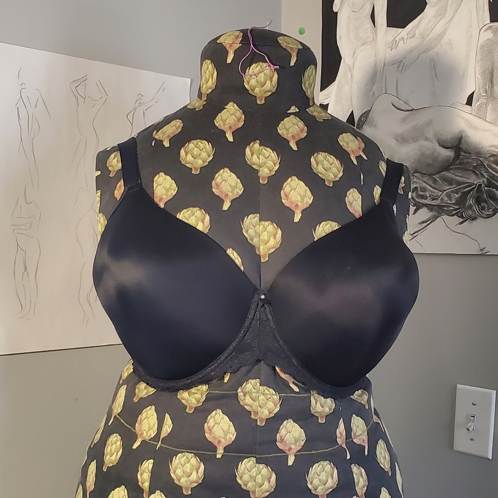 Freya Offbeat Molded Demi Bra UK 38GG / US 38J
